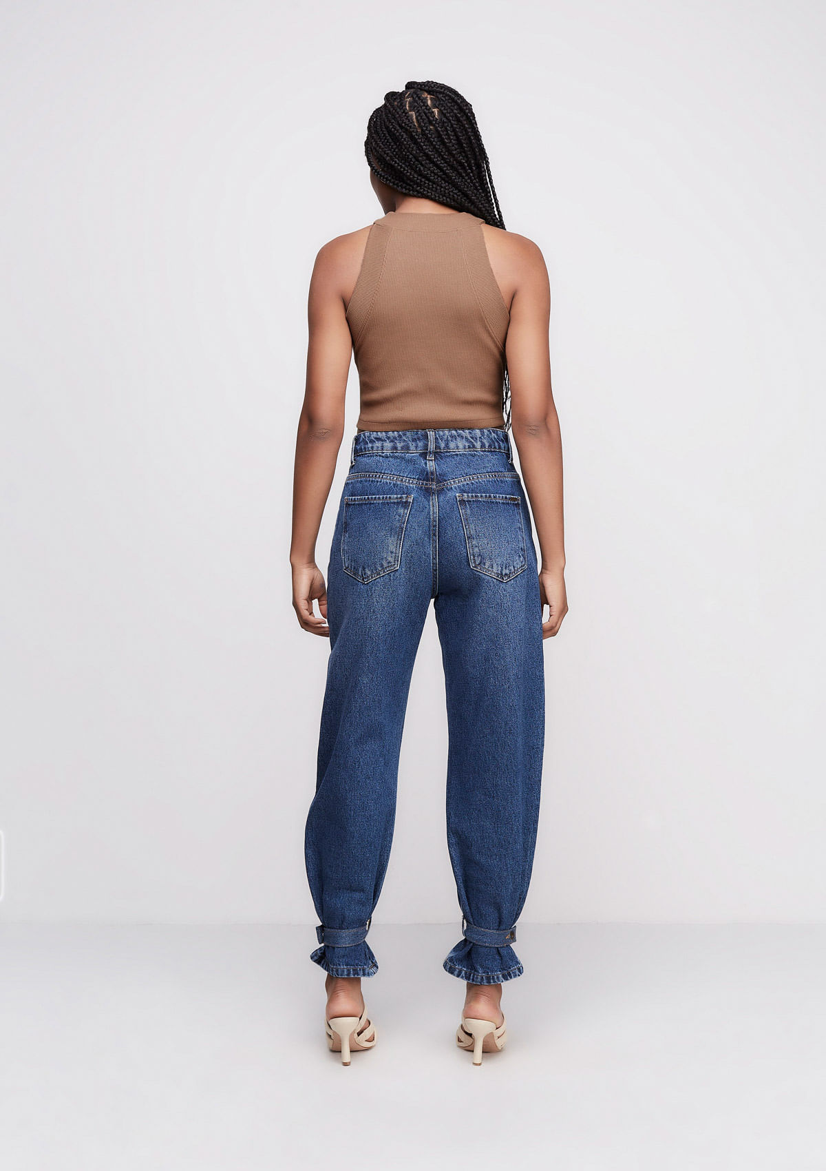 Calça Jeans Carrot Cintura Alta