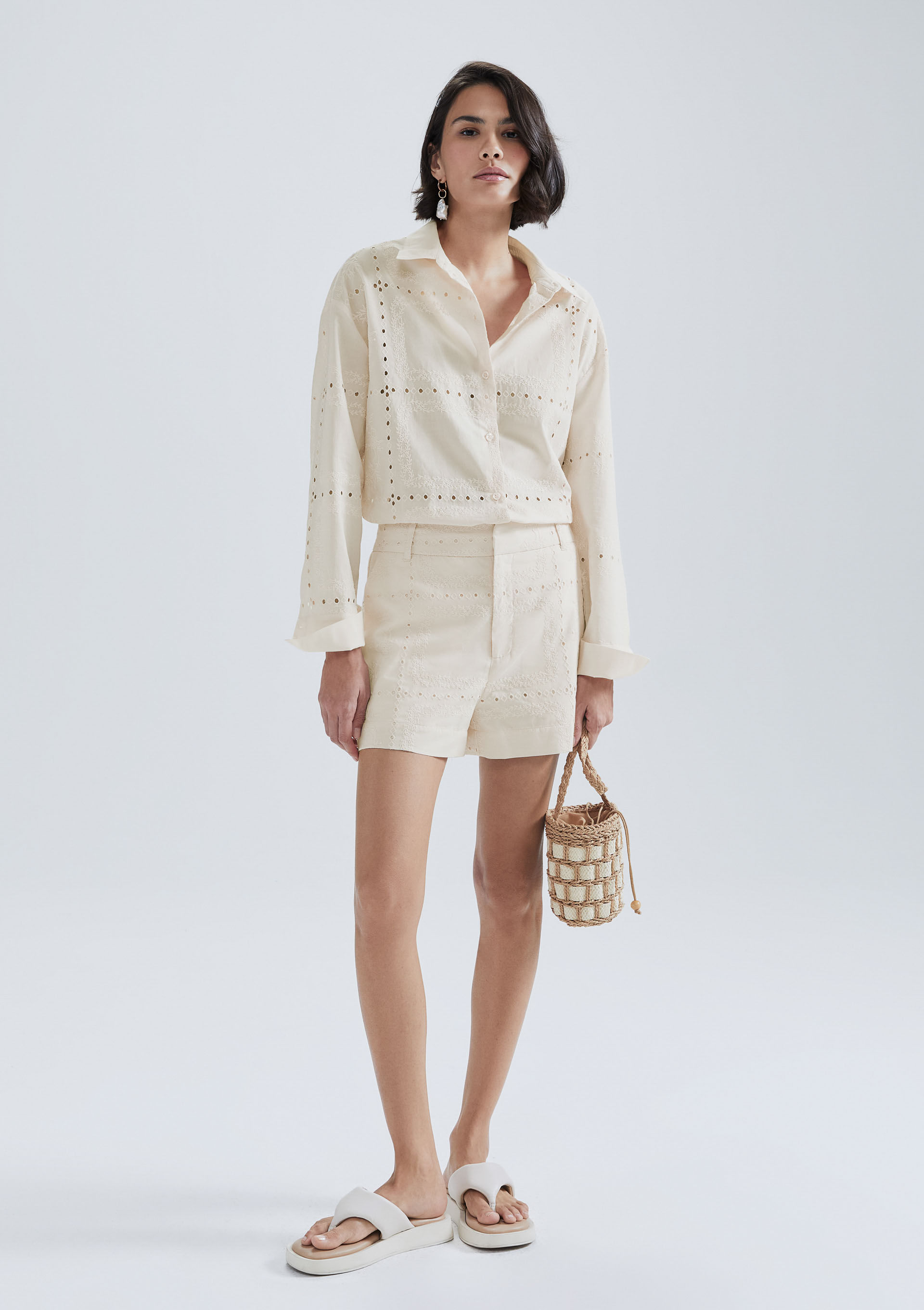 Shorts Feminino Cintura Alta Em Laise - Amarelo